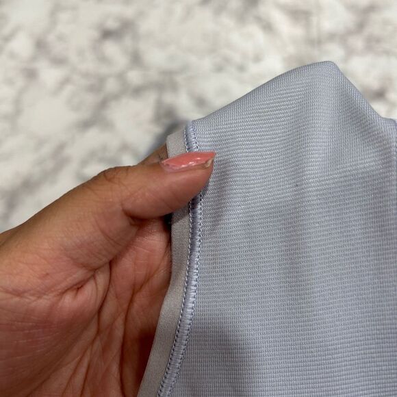 Lululemon Hotty Hot low rise 4” - Picture 5 of 5